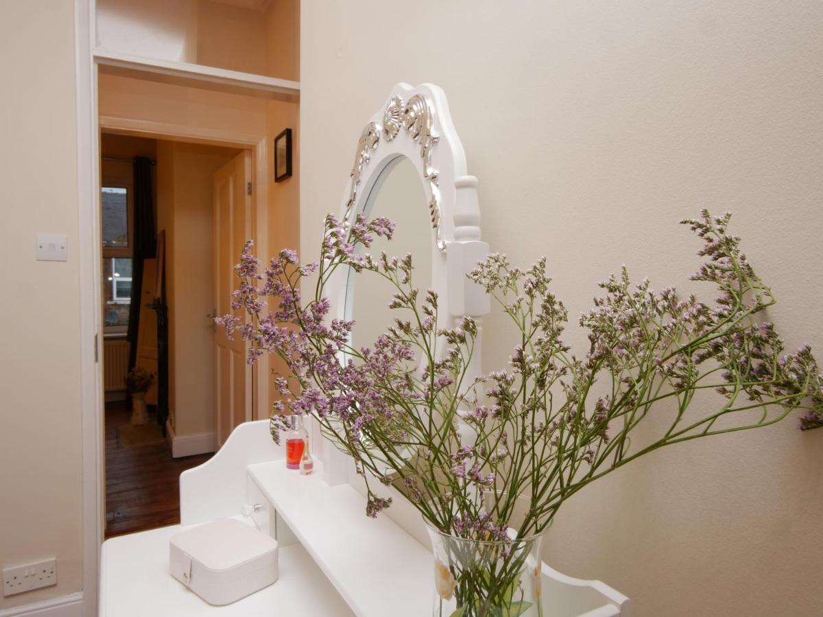 The River Walk House Йорк Экстерьер фото